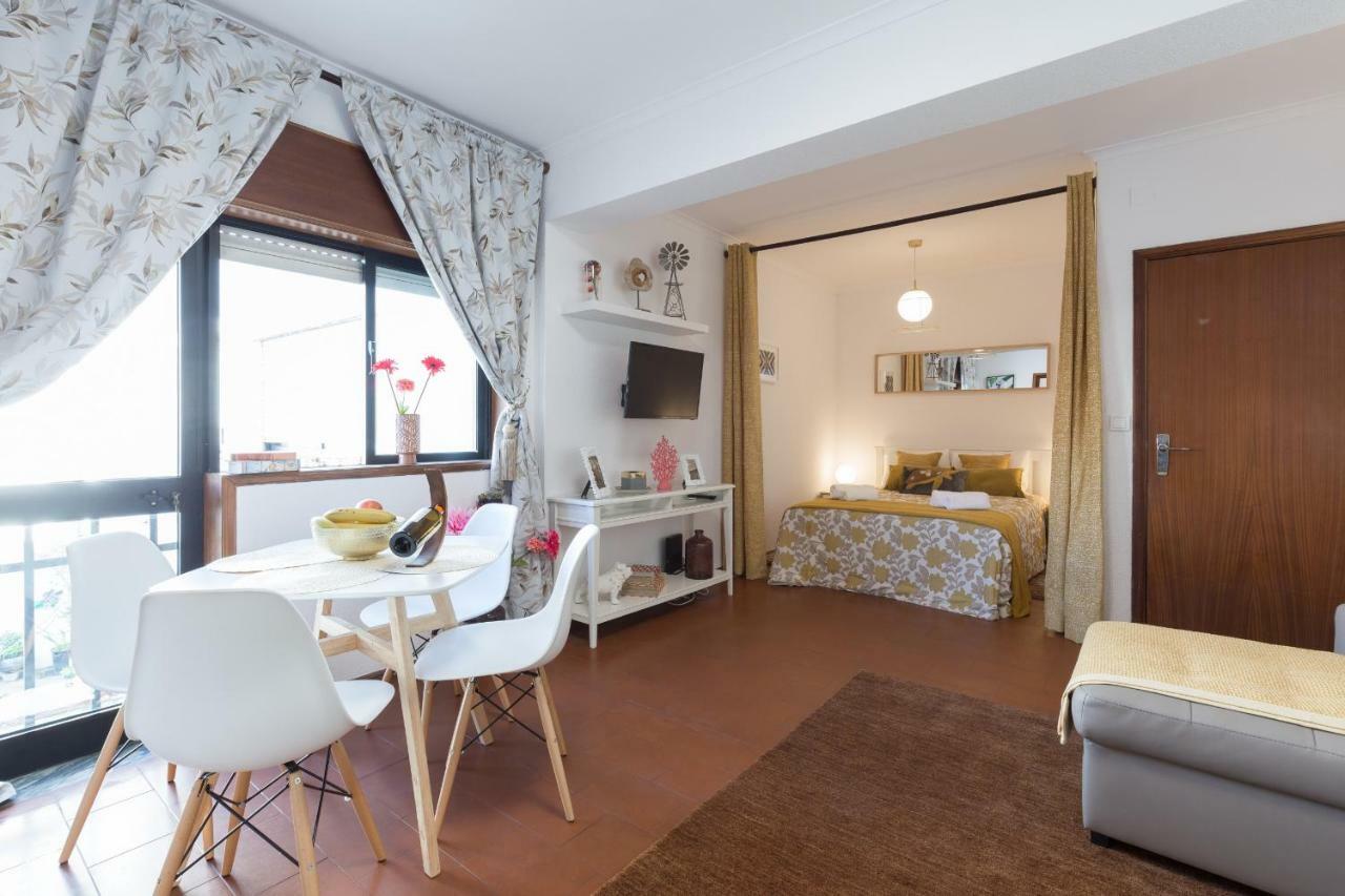 2 Comfy Bright Flats With Netflix Apartamento OOporto Exterior foto