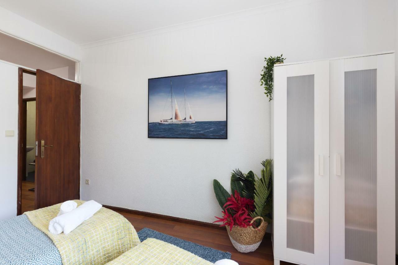 2 Comfy Bright Flats With Netflix Apartamento OOporto Exterior foto